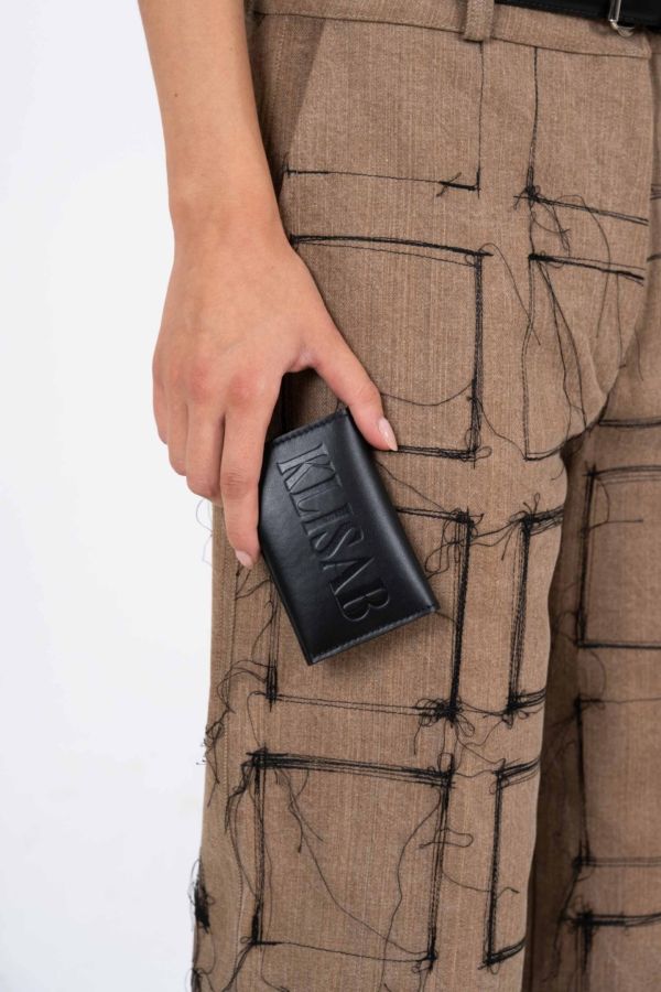 CARDHOLDER CRNI